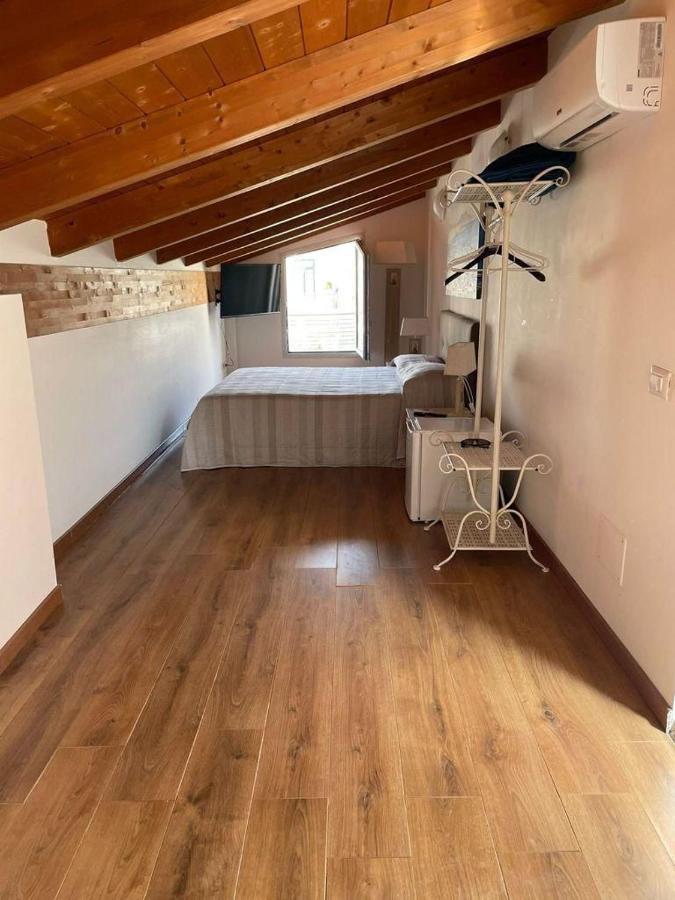 Emma'S House Apartment Sorrento Bagian luar foto